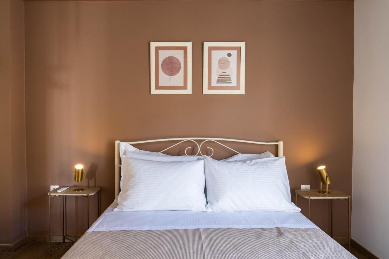 Phares Villa Kalamata Bagian luar foto